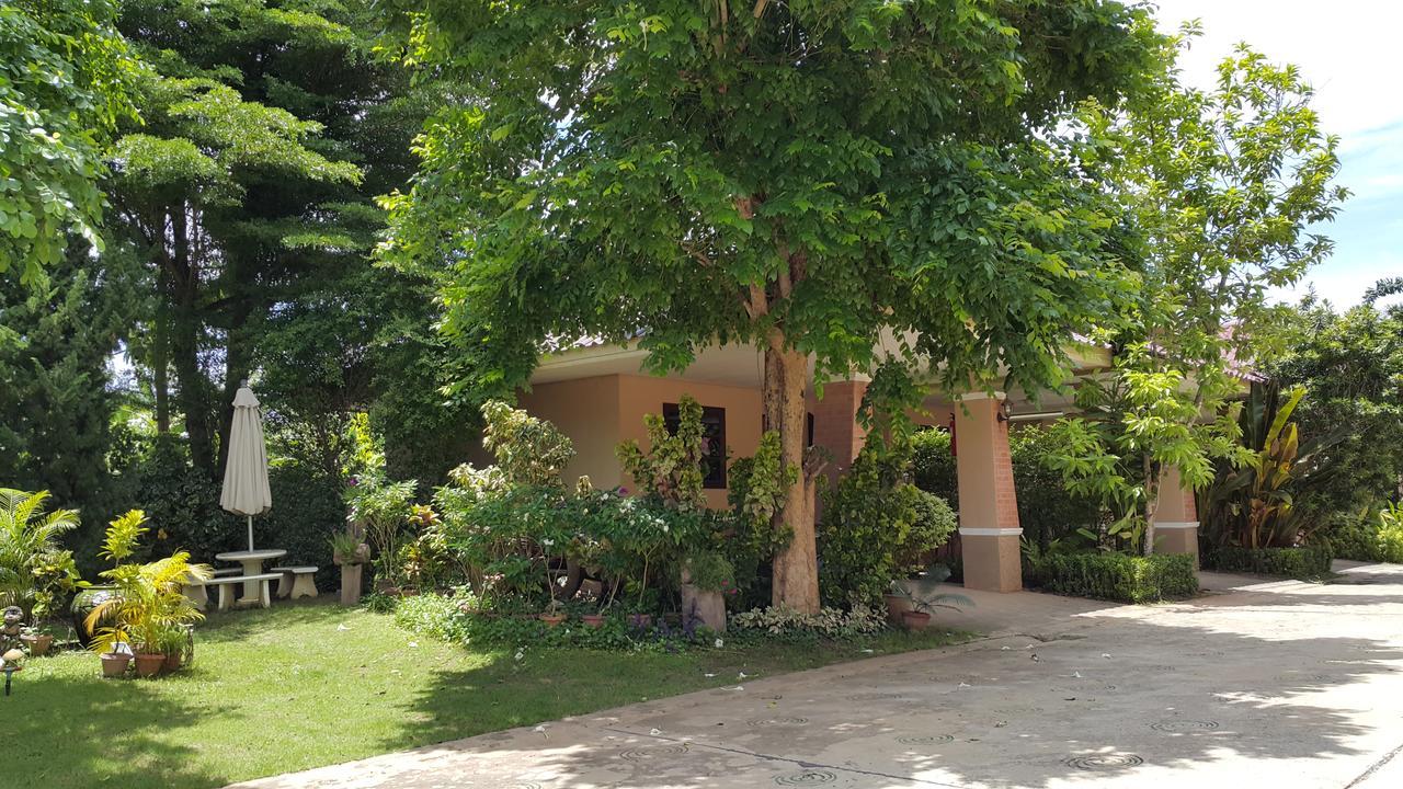 Garden Corner Resort & Hotel Phitsanulok Dış mekan fotoğraf