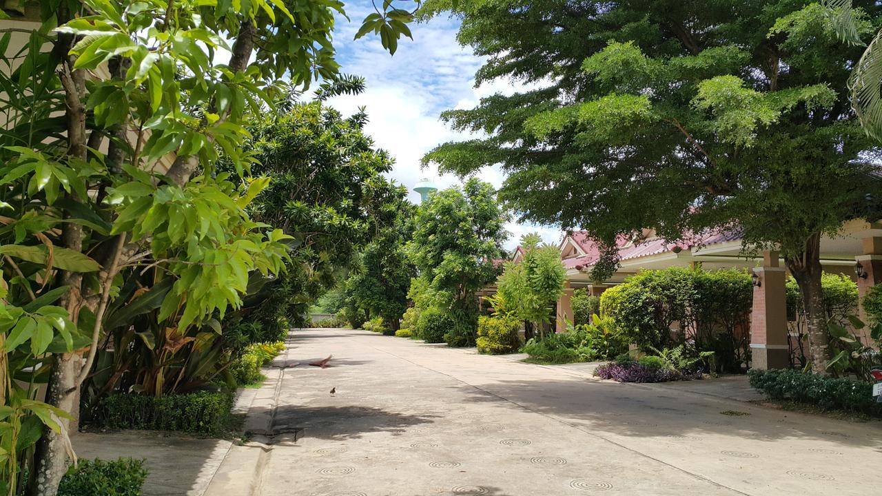 Garden Corner Resort & Hotel Phitsanulok Dış mekan fotoğraf