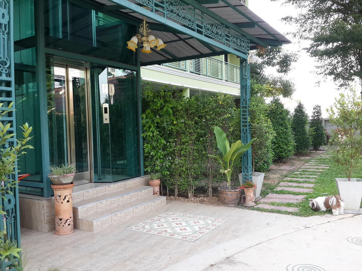 Garden Corner Resort & Hotel Phitsanulok Dış mekan fotoğraf